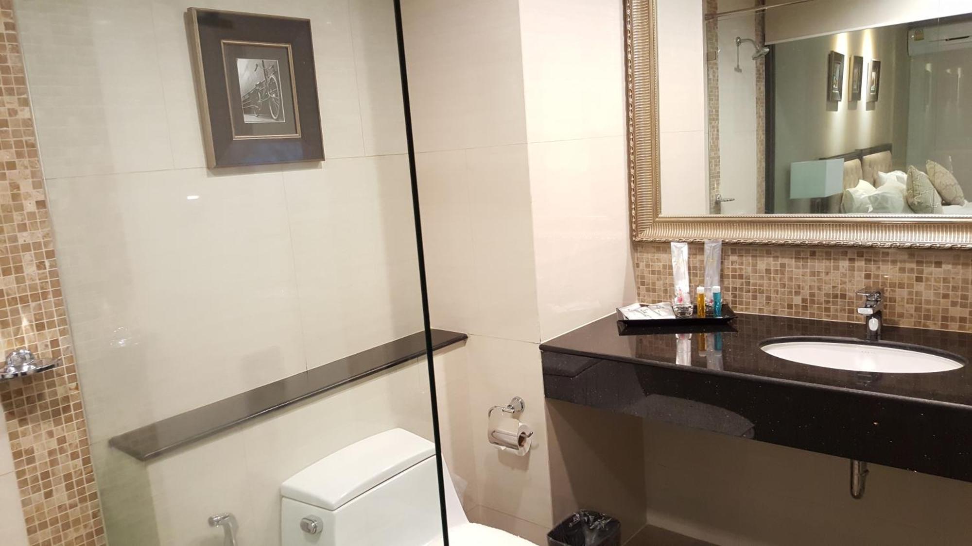 SN Plus Hotel - SHA Plus Pattaya Chambre photo