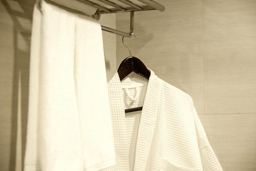 SN Plus Hotel - SHA Plus Pattaya Chambre photo